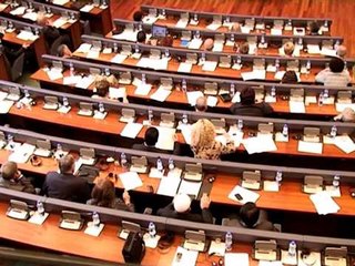 KOSOVA PARA ZGJEDHJEVE FUSHATA NIS NE 1 DHJETOR, KQZ KERKON NDIHME LAJM