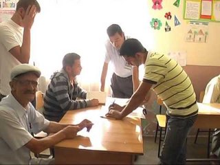 RAMA LESHON ALARMIN QEVERIA PO MANIPULON EDHE ZGJEDHJET E ARDHSHME LAJM
