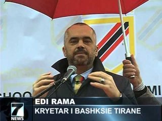 PROTESTOJNE VENDORET RAMA BEN THIRRJE PER QENDRESE LAJM