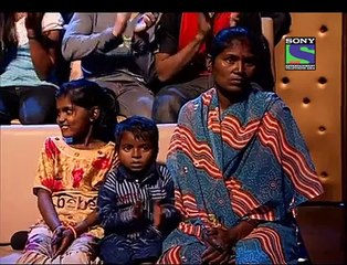 Shahid Kapur Meets His Biggest Fans 🎬