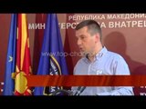 Fluksi i lartë i emigrantëve, Maqedonia shpall gjendje krize - Top Channel Albania - News - Lajme