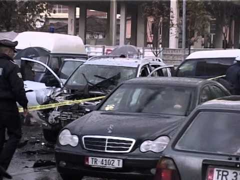 SHPERTHIM NE TIRANE TRITOL NJE MAKINE PRANE AMBASADES AMERIKANE LAJM