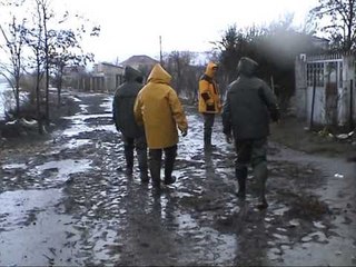 ZGJEROHEN PERMBYTJET UJI VERSHON NE LEZHE DHE FUSHE KRUJE LAJM