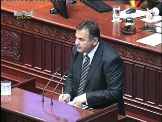 NGA TV ERA MAQEDONI NUK MIRATOHET LIGJI PER ADMINISTRATEN LAJM