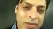 Shoaib akhtar kissed by sharukh khan