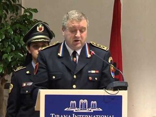 QARKULLIME NE POLICI IKEN DREJTORI I POLICISE SE TIRANES TONIN VOCAJ LAJM