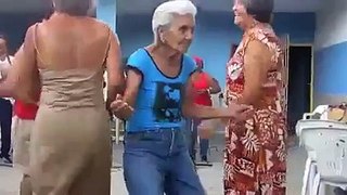 Old Women Best Dance