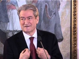 VITI I NENE TEREZES MBYLLET VITI PERKUJTIMOR ME PROMOVIMIN E MONOGRAFISE LAJM