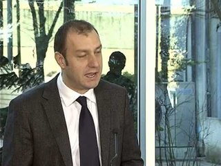 PS PER BERISHEN KORRUPSIONI EMBLEMA E QEVERISE BERISHA LAJM