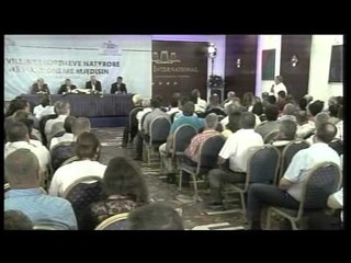 EDI RAMA PARALAJMERON TE GJITHE ATA QE KANE KRYER KRIME MJEDISORE ME NDESHKIM LAJM