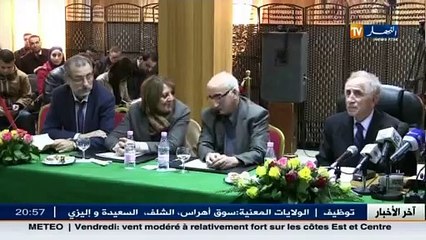 الأفلان يتراجع و يسحب البساط من تحت أقدام الأفافاس