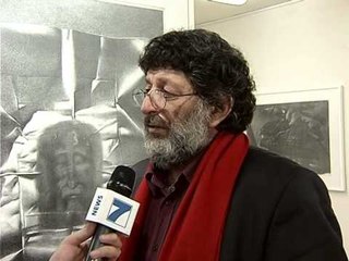 GAZMEND LEKA PIKTORI ÇEL EKSPOZITEN “KUTIA E ZEZE E QENIES” LAJM