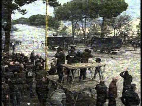 PERLESHJE NE BULEVARD POLICIA ME GAZ LOTSJELLES KUNDER DEMONSTRUESVE LAJM