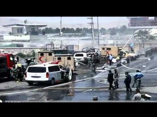 TALEBANET MARIN PERSIPER SULMIN ME AUTOBOMBE NE HYRJE TE AEROPORTIT TE KABULIT LAJM