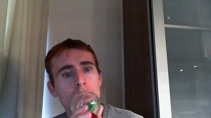 Wiwi égratigne "l'esclave" de Serge Lama