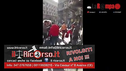 Napoli. Il mistero della donna nuda che cammina sul rettifilo