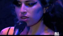 Amy Winehouse -  Back to Black   ( live performance!)