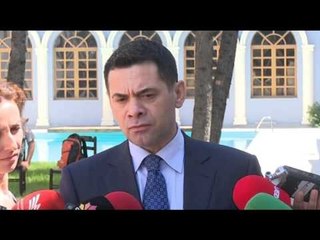 MINISTRI AHMETAJ PARALAJMERON RREZIMIN E DEKRETIT TE NISHANIT PER LIGJIN E TURIZMIT LAJM
