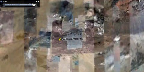 Mysterious Desert Patterns in China ( Google Earth)