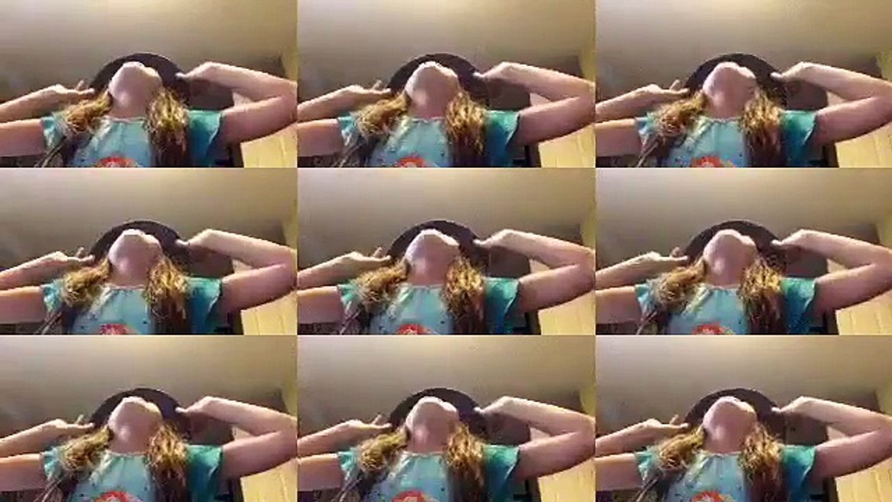 Its raining tacos - Funny crazy girl.