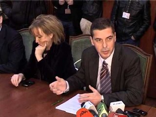 TE SHPALLET “NON GRATA” OKETA PROPOZON DEBIMIN E KONSULLIT GREK LAJM