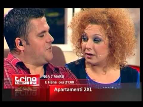 APARTAMENTI 2XL RIKTHEHET SPEKTAKLI I HUMORIT NE TRING DIGITAL LAJM