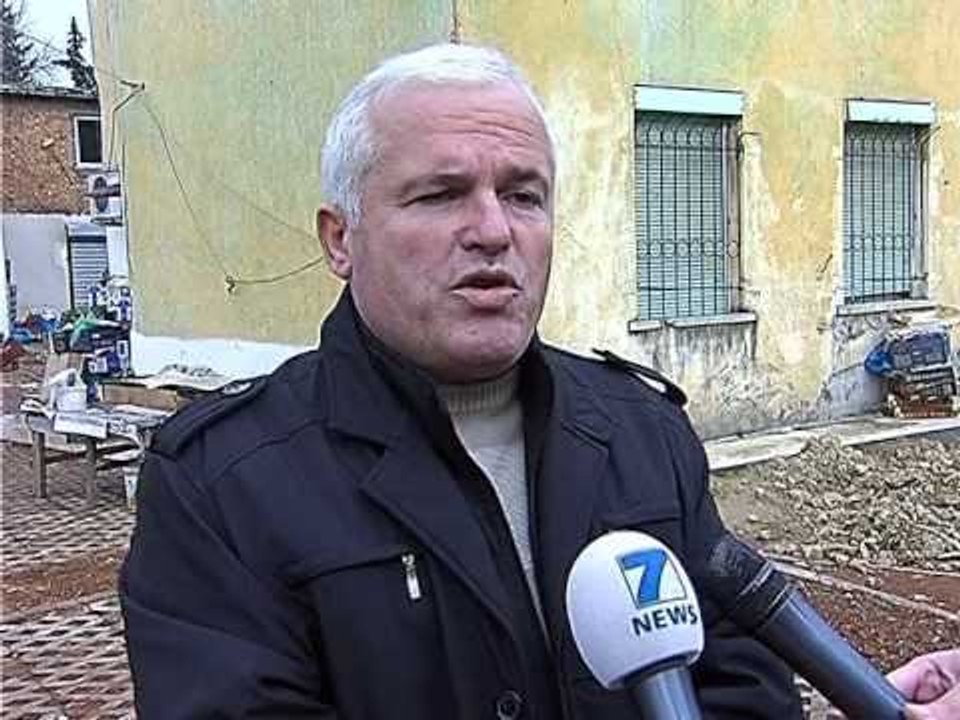 POLICIA BASHKIAKE NE LAPRAKE LIRON HAPESIRAT PU...