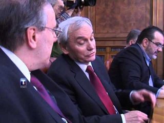 RRUDHET QEVERIA SERBE KRYEMINISTRI FORMATON KABINETIN HEQ 7 MINISTRI LAJM