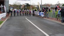 2015 11 29  cyclo cross saint jean d'angely départ minimes