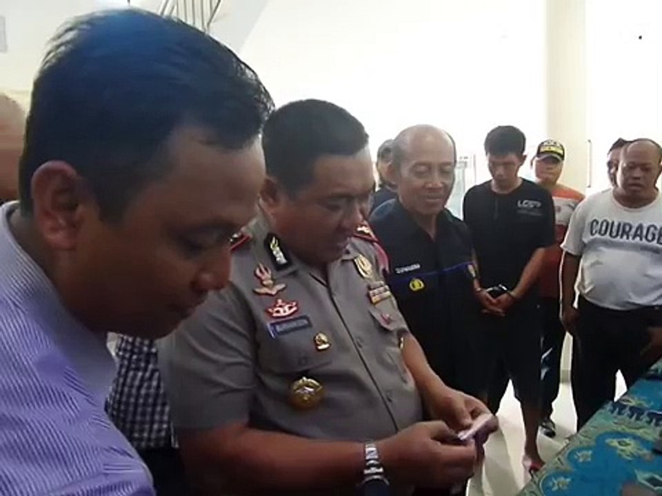 Komplotan Ini Bobol ATM dengan Tusuk Gigi