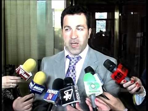 KKRT E KORCES DEMOKRATET NUK MIRATOJNE INVESTIMET PER QYTETIN LAJM