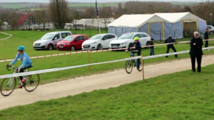 2015 11 29  cyclo cross saint jean d'angely minimes anthonin ladeux 2