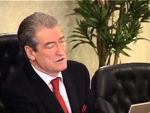 QEVERIA HAP THESIN DHURATA PER SHTRESAT NE NEVOJE NE PRAG TE ZGJEDHJEVE LAJM