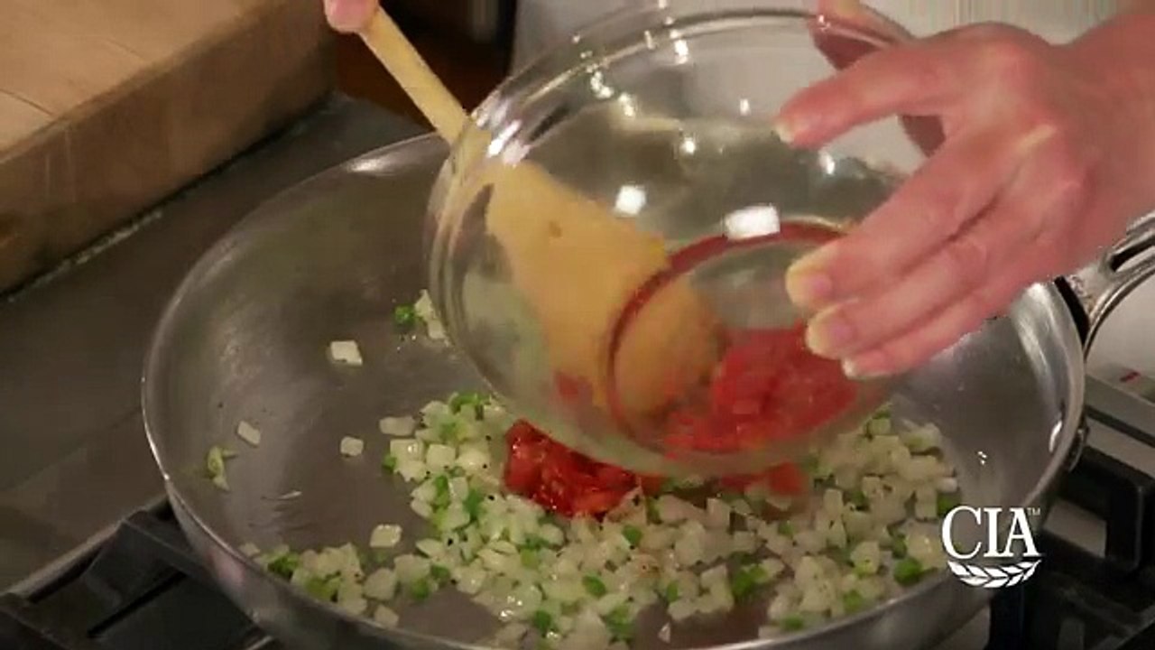 Empanadas Stuffed with Tomatoes, Cheese and Chicken