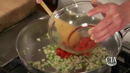 Empanadas Stuffed with Tomatoes, Cheese and Chicken