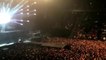Le public chante la Marseillaise au concert de Scorpions à Bercy