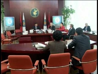 TERHIQET RISTANI U KERKON DOREHEQJEN ANETAREVE TE EMERUAR TE KZAZ LAJM