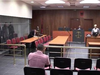 GJYKATA E KRIMEVE TE RENDA ARREST ME BURG PER POROSITESIN E VAJIT TE PALMES LAJM