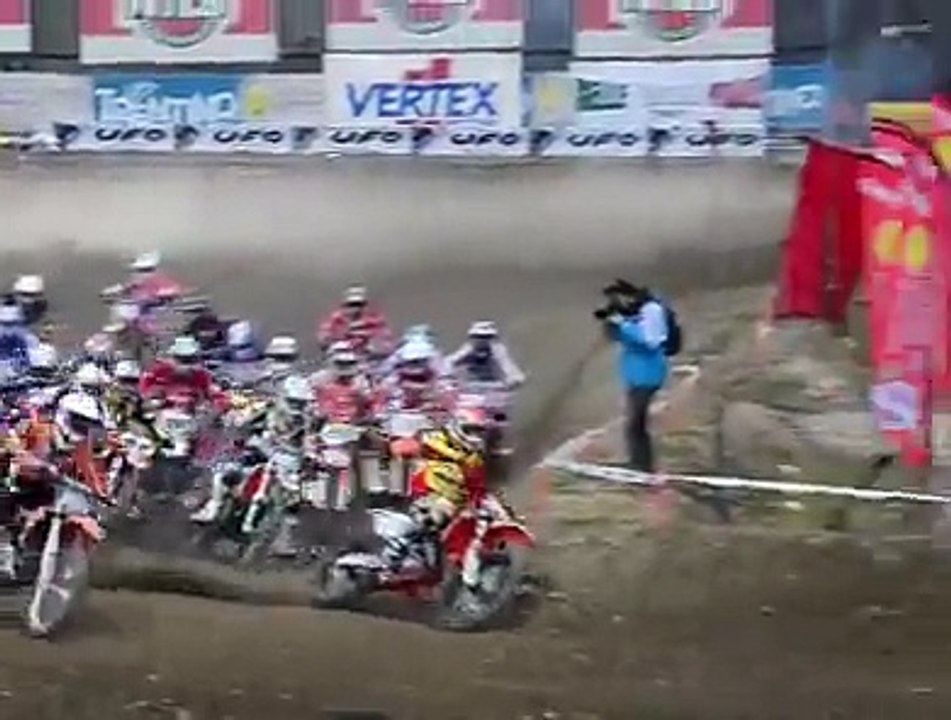 TRACKING MOTOCROSS