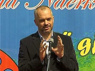 DITA E ROMEVE EDI RAMA PERFSHIHET ENERGJIKISHT ME KETE KOMUNITET LAJM