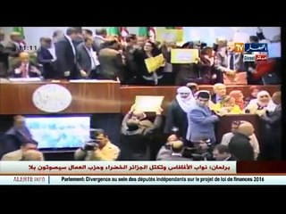 Buzz : Bagarre générale au parlement en Algérie !