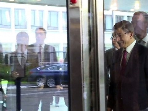 Avion russe abattu: Poutine refuse de rencontrer Erdogan à Paris