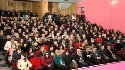 Report TV - Berat. Rama : Dekriminalizimi, do shikojmë faktet se kush parti ka të inkriminuar
