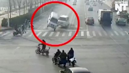 Mysterious Crash Makes Cars Look Like They're Jumping Into The Air