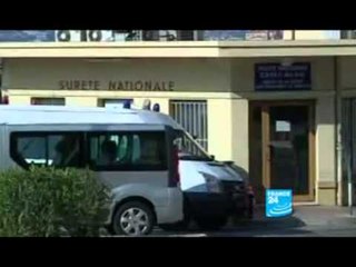 FRANCA TERHIQET  NUK DO TE RIVENDOSEN KONTROLLET NE KUFI LAJM