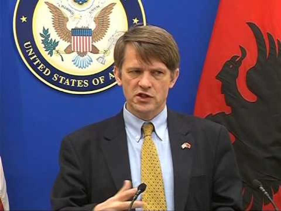 KANTRIMEN PER SHQIPERINE PRESIM ZGJEDHJE TE QETA,TE LIRA DHE TE NDERSHME LAJM