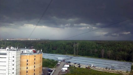 Дождь с грозой