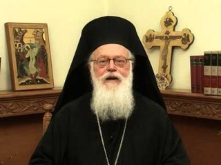 KRISHTI U NGJALL KRYEPESHKOPI JANULLATOS URON SHQIPTARET PER PASHKET LAJM