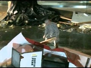 MOTI I KEQ NE SHBA SERISH TORNADO,MBYLLET AEROPORTI NE ST LOUIS LAJM