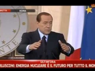 SARKOZI VIZITE NE ITALI BIE DAKORT ME BERLUSKONIN PER RIFORMATIM TE SHENGENIT LAJM